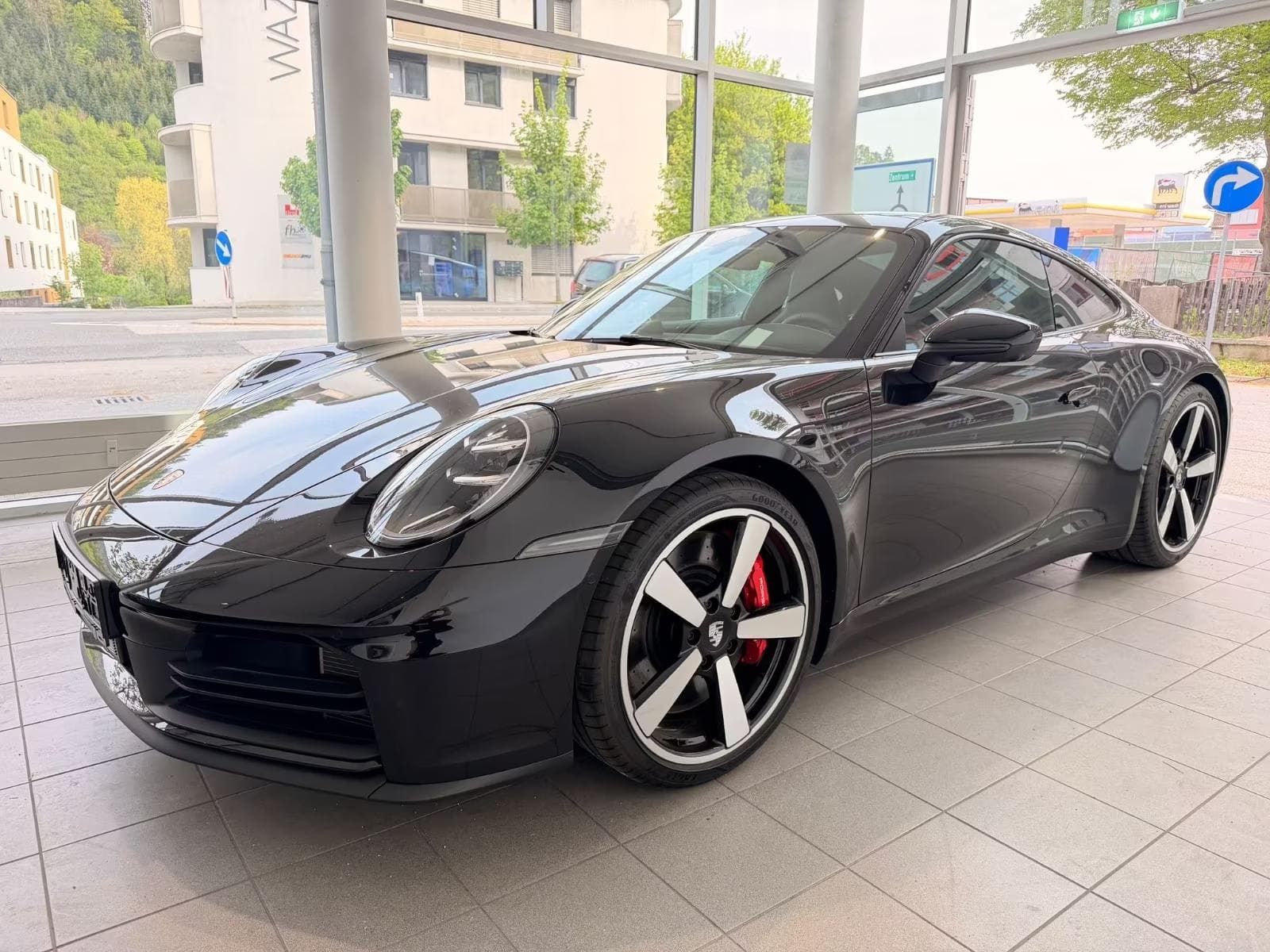 Porsche 911 992.2 Carrera 4S