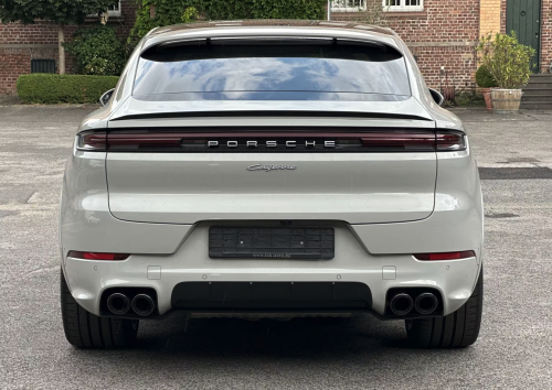 Porsche Cayenne E-Hybrid Coupe