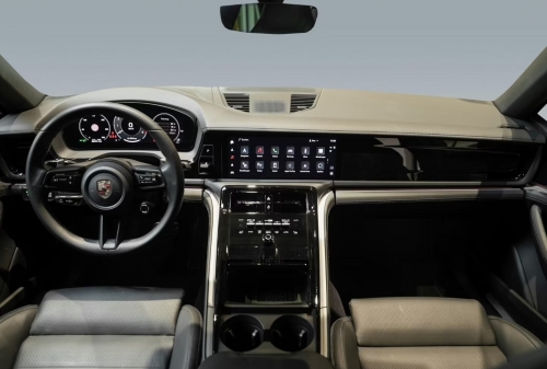 Porsche Panamera 4