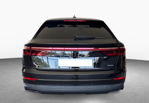 Audi Q8 55 TFSI e quattro