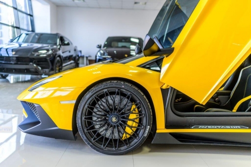 Lamborghini Aventador SV