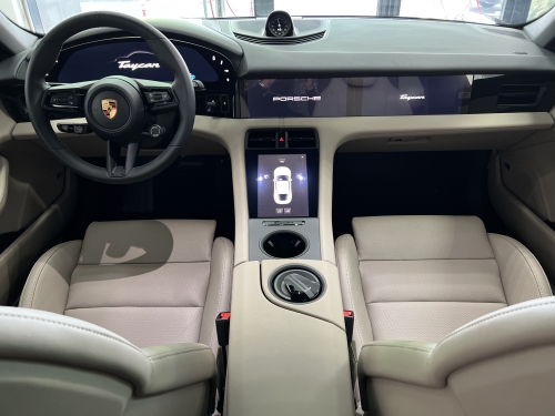 Porsche Taycan 4S