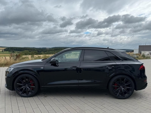 Audi Q8 55 TFSI e quattro