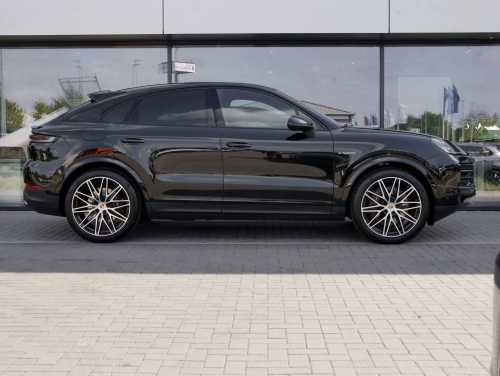Porsche Cayenne E-Hybrid Coupe