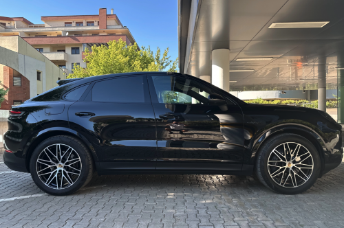 Porsche Cayenne E-Hybrid Coupe